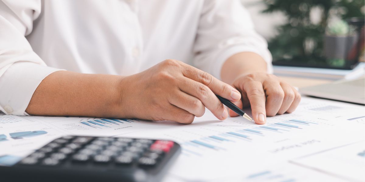 Infografía comparativa: qué incluye el finiquito frente a la liquidación por despido injustificado